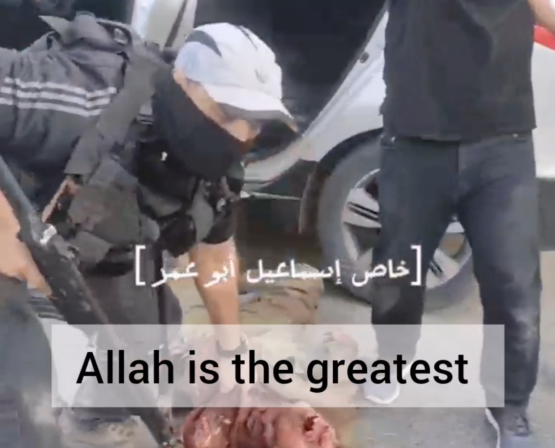 EXTREMELY GRAPHIC Video – Crowd Beating and Kicking Dead Soldier’s Body After Hamas Massacre